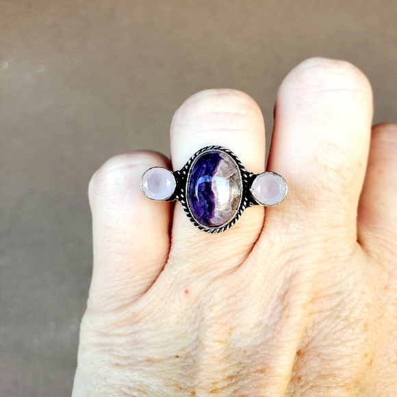 New Charoite & Chalcedony Silver Ring. - Picture 6 of 12